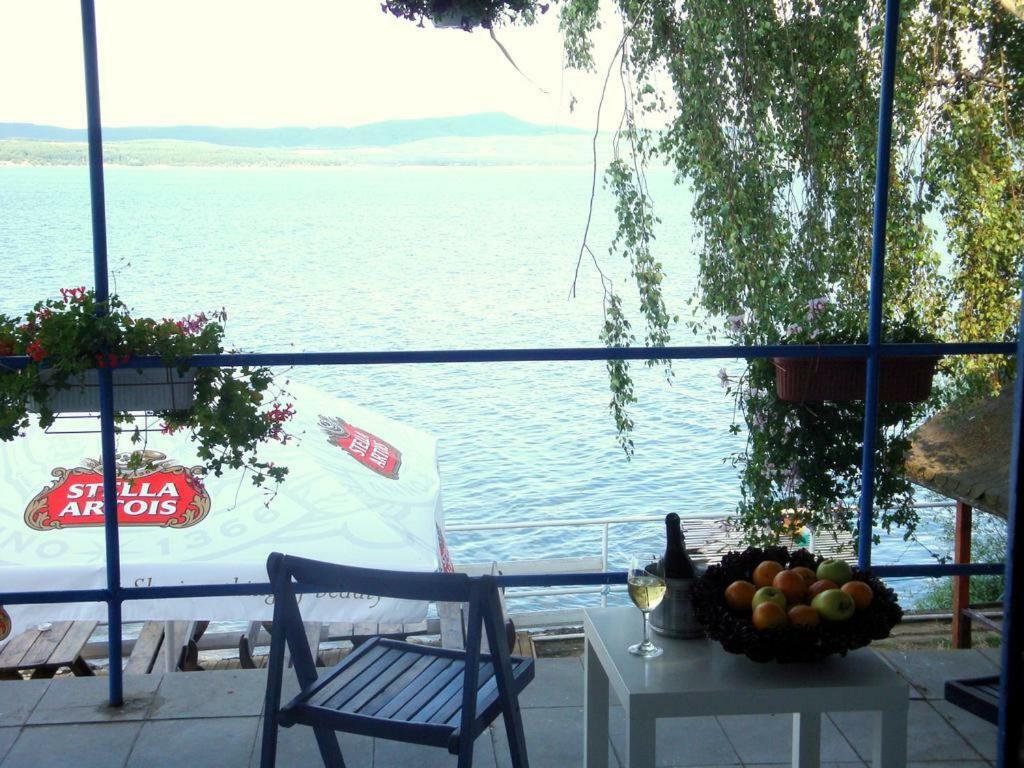 Комплекс Белите Къщи Shtarkelovo Gnezdo Экстерьер фото